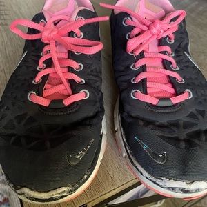 Women’s Nike sneakers